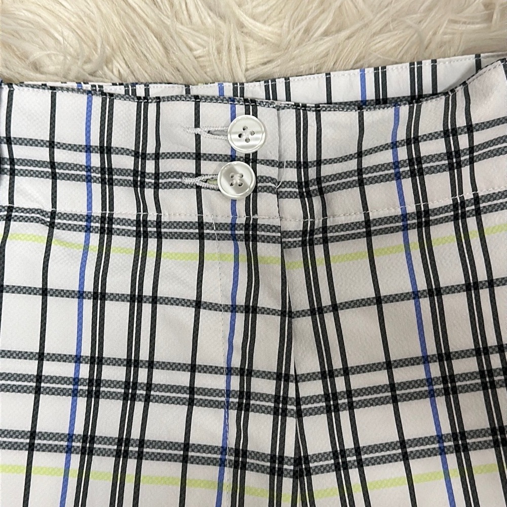 Kate Lord Shorts - Picture 2 of 5